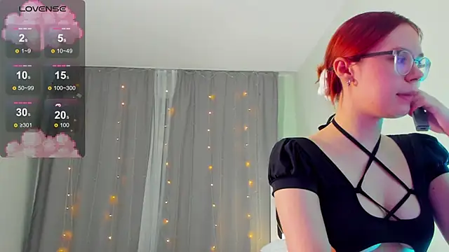 Mia Luw online show from March 2025 03:51:02 PM