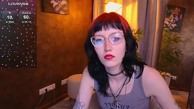 lissaros online show from February 2025 10:09:02 AM