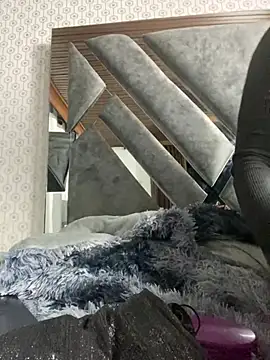 Maggie Geller online show from February 2025 12:04:01 AM