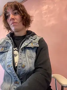 Maggie Geller online show from March 2025 03:18:02 PM