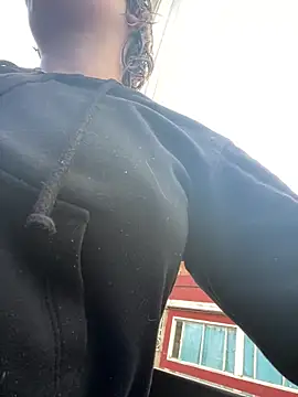 Maggie Geller online show from April 2026 03:20:02 PM