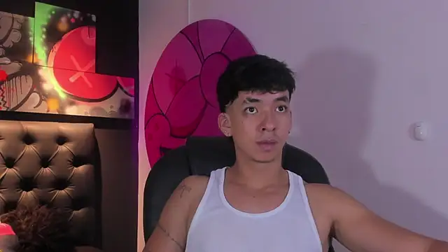 Snapshot of ISAAC_CRYSTON chatting on September 2025 07:57:02 PM ISAAC CRYSTON online show from September 2025 07:57:02 PM