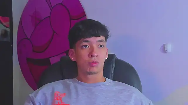 Snapshot of ISAAC_CRYSTON chatting on September 2025 07:50:01 PM ISAAC CRYSTON online show from September 2025 07:50:01 PM