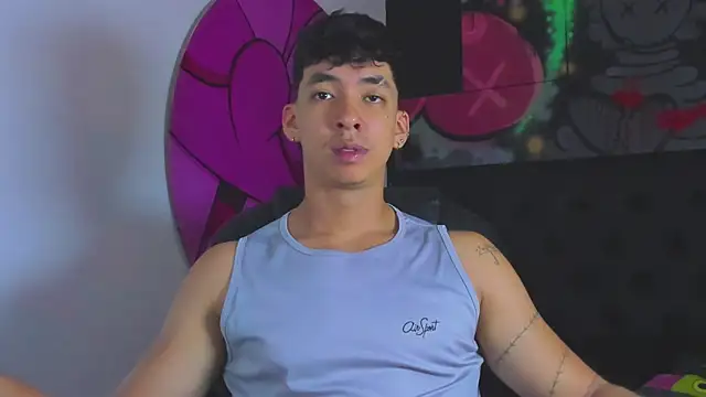 Snapshot of ISAAC_CRYSTON chatting on October 2025 08:08:02 PM ISAAC CRYSTON online show from October 2025 08:08:02 PM