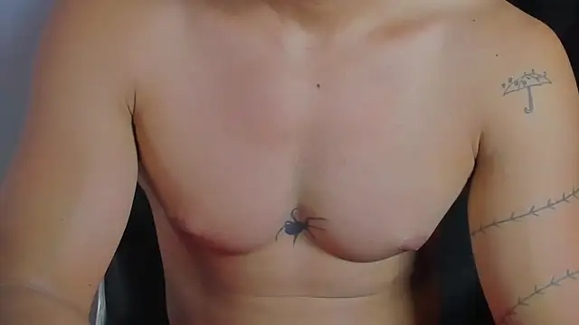 Snapshot of ISAAC_CRYSTON chatting on October 2025 07:59:01 PM ISAAC CRYSTON online show from October 2025 07:59:01 PM