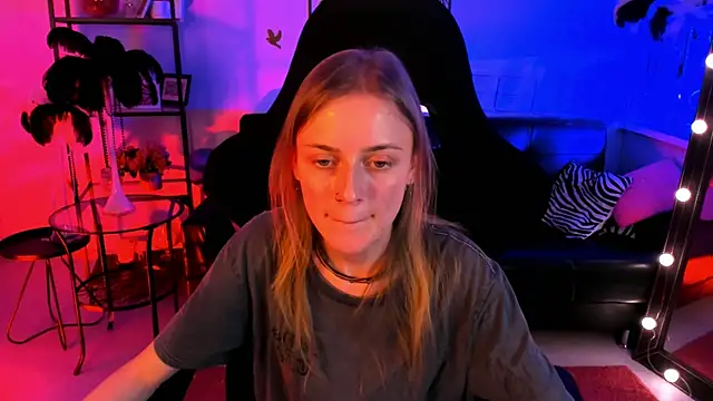 KiraMontoya online show from February 2025 05:42:02 PM