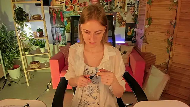 KiraMontoya online show from March 2025 05:48:02 PM