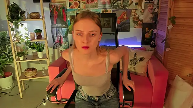 KiraMontoya online show from March 2025 05:17:02 PM