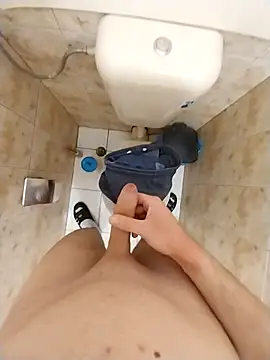 Good boy000 online show from February 2025 05:31:01 PM