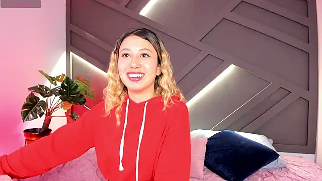 cloe palmer online show from March 2025 09:22:01 PM