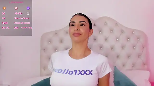 FelicityAdams online show from March 2025 01:07:01 PM