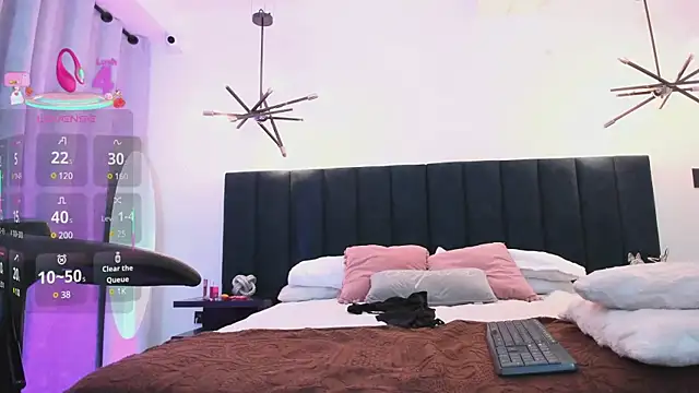 nattashaa7 online show from March 2025 02:45:02 PM