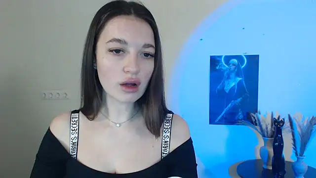 Eva Eldis online show from March 2025 04:46:01 PM