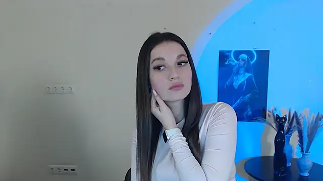 Eva Eldis online show from March 2025 05:39:01 PM