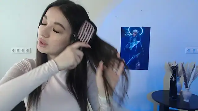 Eva Eldis online show from March 2025 09:22:02 AM