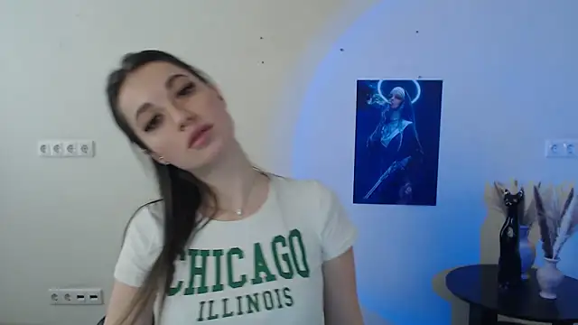 Eva Eldis online show from March 2025 02:37:02 PM