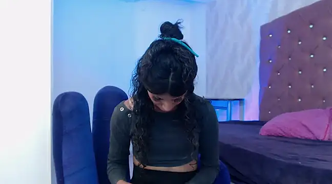 StormyWets Bluk online show from March 2025 10:36:02 PM