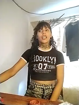 StormyWets Bluk online show from September 2025 01:33:01 PM