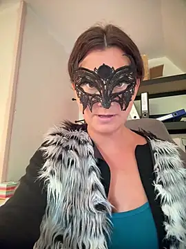 Loveblackzilla online show from February 2026 04:08:01 PM