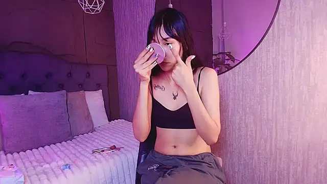 Miaa Lee7 online show from February 2026 09:33:01 PM