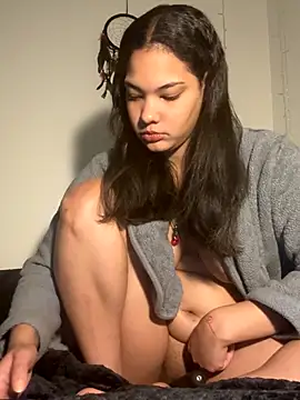 Snapshot of tastylolaaa chatting on October 2025 12:52:02 AM tastylolaaa online show from October 2025 12:52:02 AM