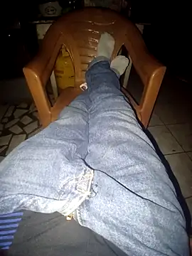 feniX85 4 online show from April 2026 05:32:01 AM