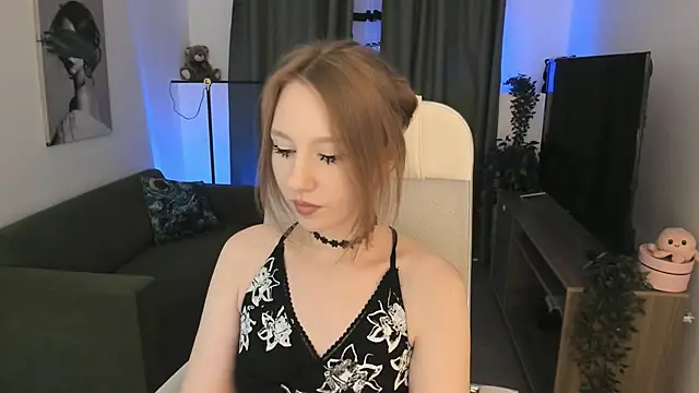 Snapshot of DariaTate chatting on June 2026 09:46:02 AM DariaTate online show from June 2026 09:46:02 AM