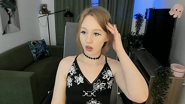 Snapshot of DariaTate chatting on June 2026 12:02:01 PM DariaTate online show from June 2026 12:02:01 PM