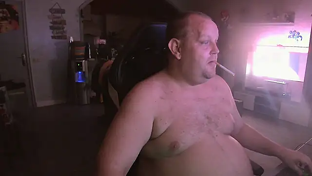 Hotfire-112 online show from March 2026 11:15:01 PM