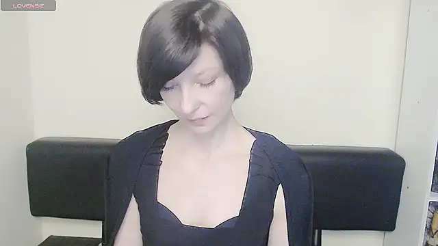  AngeliaFlow  online show from February 2025 02:02:01 PM