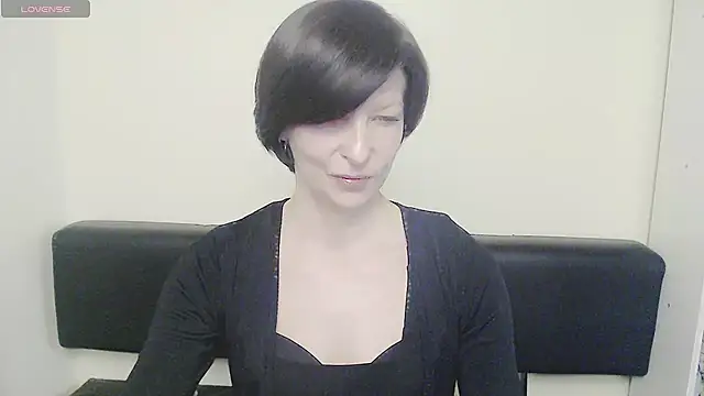  AngeliaFlow  online show from February 2025 12:43:02 PM