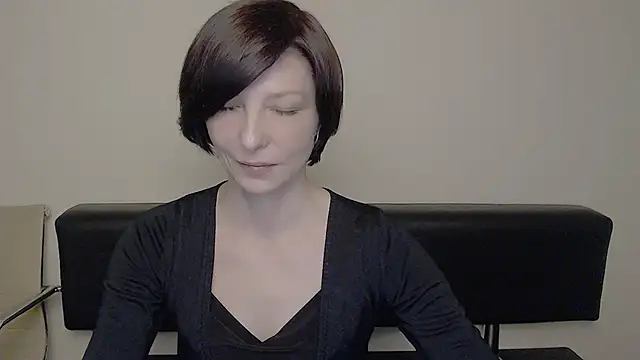  AngeliaFlow  online show from February 2025 10:18:01 AM