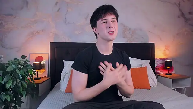 AdrianoAubert online show from November 2025 03:17:01 AM