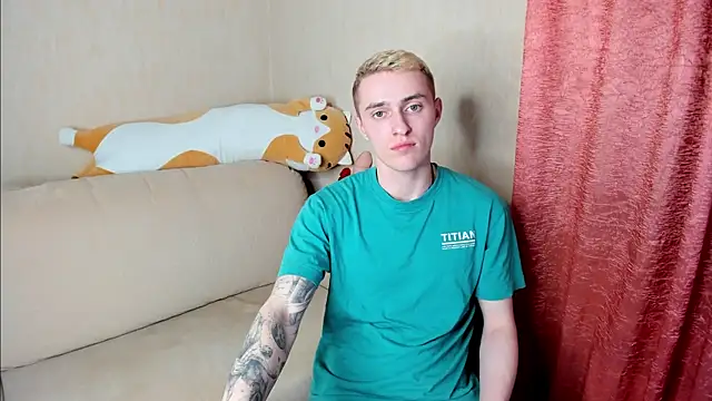 crazybottom99 online show from March 2025 06:12:01 PM