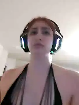 Gamergirl-Linela online show from February 2025 07:17:02 PM