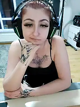 Gamergirl-Linela online show from March 2025 06:34:01 PM