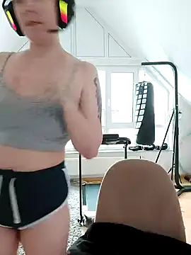 Gamergirl-Linela online show from March 2025 04:51:01 PM