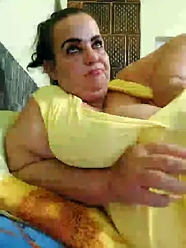 IvettkeXXX online show from October 2025 02:40:01 PM