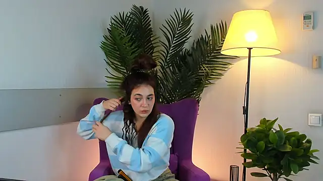 Snapshot of PortiaBellew chatting on February 2025 10:50:02 AM PortiaBellew online show from February 2025 10:50:02 AM