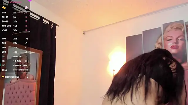 Sophia Brunett online show from February 2025 03:20:01 AM