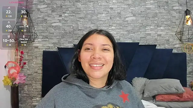 Sophia Brunett online show from September 2025 10:48:02 AM