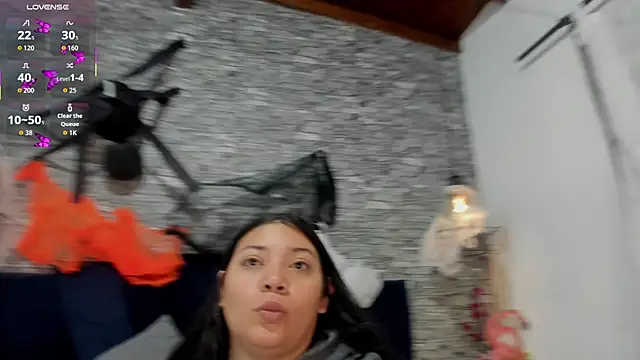 Sophia Brunett online show from October 2025 11:42:01 AM