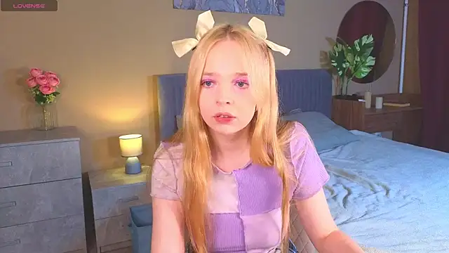 Bellla Murrr online show from March 2025 10:32:02 PM