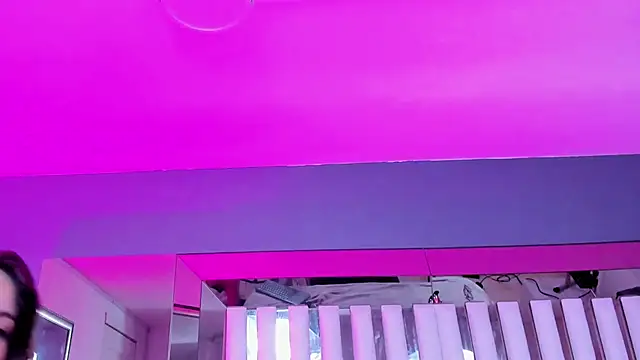 Cloee Rainbow1 online show from February 2025 03:03:01 PM