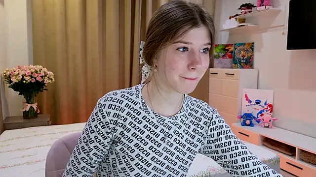 Bella amory online show from March 2026 12:33:02 PM