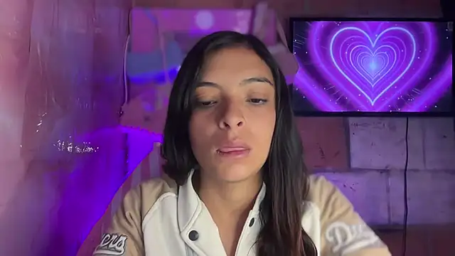 Skye Moore online show from June 2026 10:35:02 AM