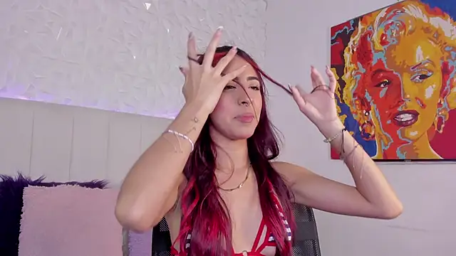 Mirandaa Rogers online show from November 2025 07:12:01 PM