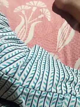 simrun70 online show from September 2025 11:54:01 PM