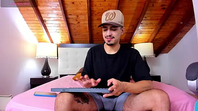 Sebastian Berne online show from March 2025 07:49:02 PM