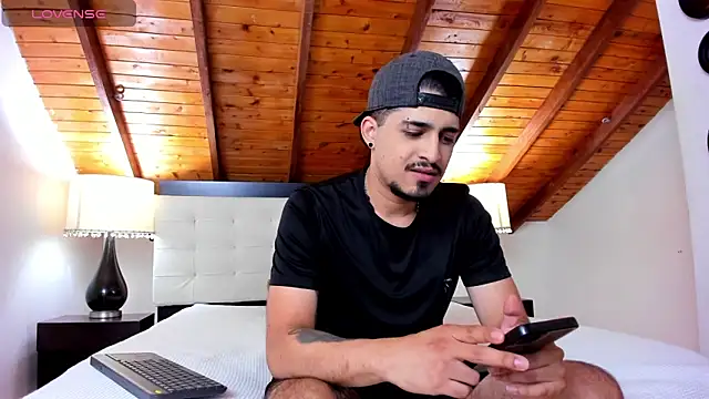 Sebastian Berne online show from November 2025 07:19:02 PM